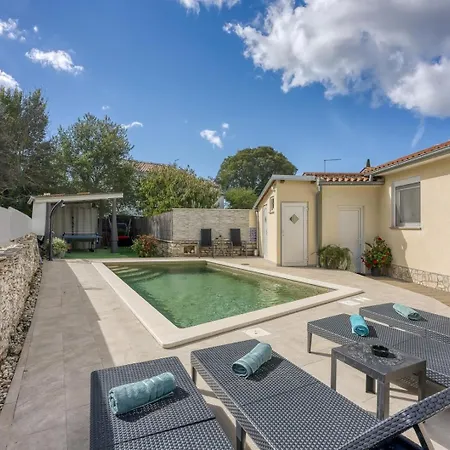 Vakantiehuis Casa Mare In Kacana Vodnjan